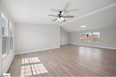 706 Sapphire Court, Inman, SC 29349 - Photo 4