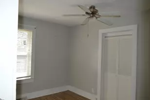 108 Clayton St, Greer, SC 29650 - Photo 4