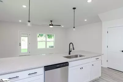 624 Farcroft Trail #Lot 128, Roebuck, SC 29376 - Photo 4