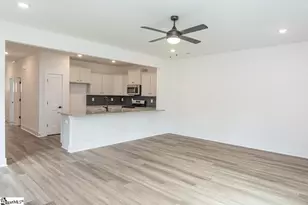 620 Farcroft Trl, Roebuck, SC 29376 - Photo 8