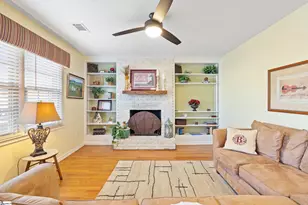 710 Hunts Bridge Rd, Greenville, SC 29617 - Photo 2