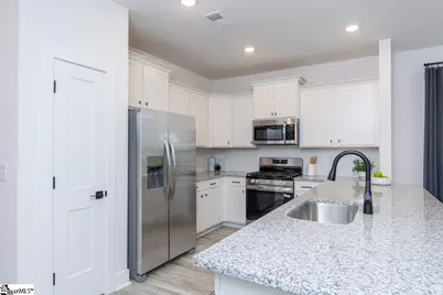 614 Farcroft Trail #Lot 133, Roebuck, SC 29376 - Photo 6