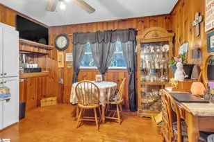 158 Lee Carey Rd, Laurens, SC 29360 - Photo 10