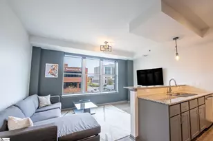 100 E Washinton St, Greenville, SC 29601 - Photo 4