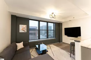 100 E Washinton St, Greenville, SC 29601 - Photo 14