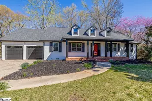 201 Rosemary Ln, Greenville, SC 29615 - Photo 2