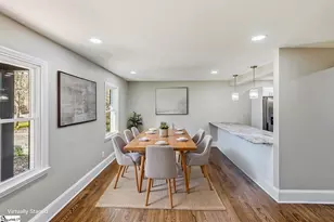 201 Rosemary Ln, Greenville, SC 29615 - Photo 8