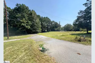 13250 W 76 Highway, Gray Court, SC 29645 - Photo 4