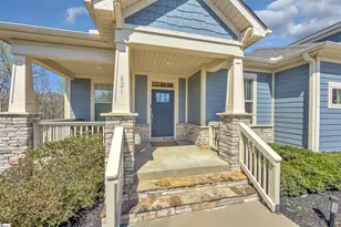 621 Longfellow Wy, Simpsonville, SC 29681 - Photo 2