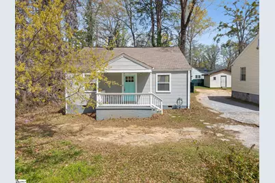 173 S Cleveland Park Drive, Spartanburg, SC 29303 - Photo 1