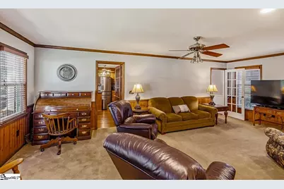 502 S Almond Drive, Simpsonville, SC 29681 - Photo 10