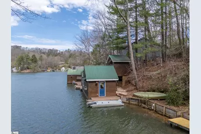 1028 E Lakeshore Drive, Landrum, SC 29356 - Photo 6