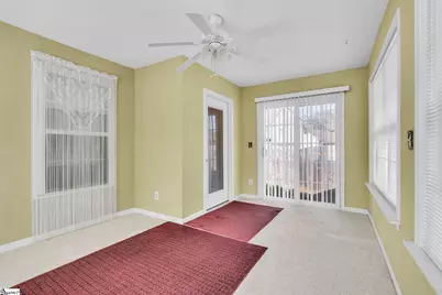 712 Highcrest Drive, Greenville, SC 29617 - Photo 4