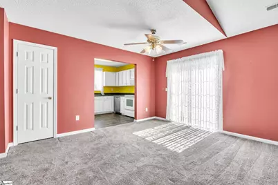 712 Highcrest Drive, Greenville, SC 29617 - Photo 6