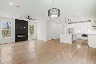 130 Boxwood Ln, Easley, SC 29640 - Photo 10