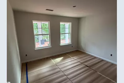 8 Huff Drive, Greenville, SC 29611 - Photo 2