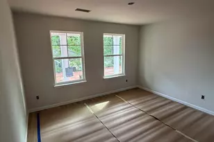 8 Huff Dr, Greenville, SC 29611 - Photo 2