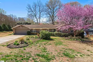 4801 Coach Hill Dr, Greenville, SC 29615 - Photo 2