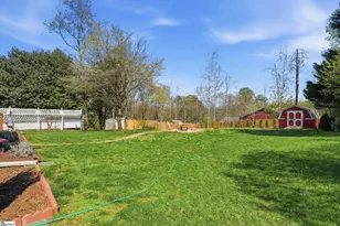 126 Ashlan Woods Ct, Greer, SC 29651 - Photo 2