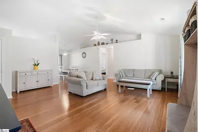 126 Ashlan Woods Court, Greer, SC 29651 - Photo 4