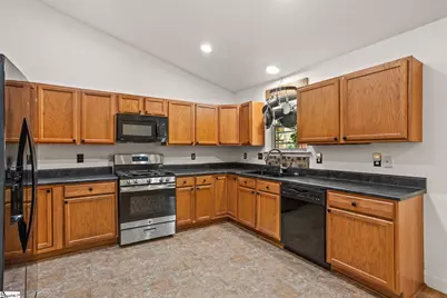 219 Finley Hill Court, Simpsonville, SC 29681 - Photo 6