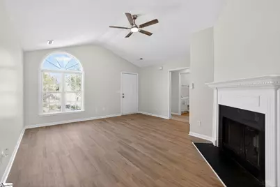 304 Golden Leaf Lane, Simpsonville, SC 29681 - Photo 4