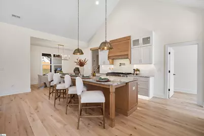 118 Mt. Vernon Circle, Greer, SC 29651 - Photo 4