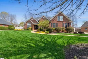 110 N Carleila Lake Way, Spartanburg, SC 29307 - Photo 2