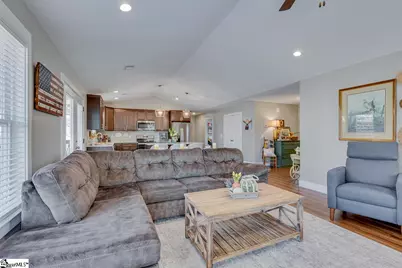 1712 E Saluda Lake Road, Greenville, SC 29611 - Photo 14