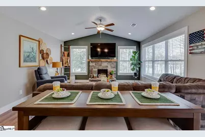 1712 E Saluda Lake Road, Greenville, SC 29611 - Photo 10