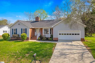 217 Hatteras Lane, Simpsonville, SC 29680 - Photo 2