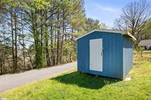 302 Lucky St, Easley, SC 29640 - Photo 14