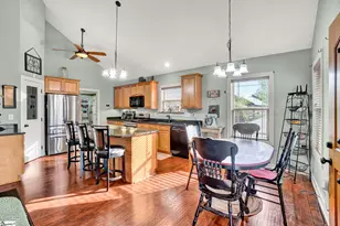 146 Bert Mae Ln, Pickens, SC 29671 - Photo 8