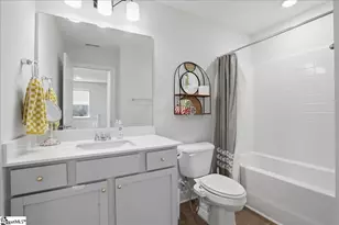 29 Jaycee Ct, Greenville, SC 29607 - Photo 16