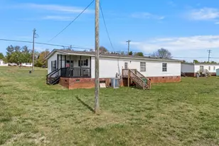 542 Ellis Ferry Rd, Gaffney, SC 29341 - Photo 30