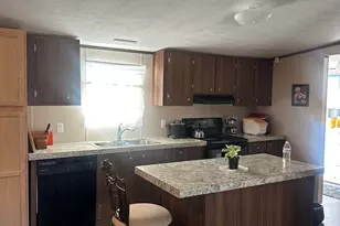 341 Pine Hills Rd, Woodruff, SC 29388 - Photo 2