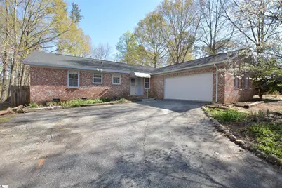 203 Canebreak Lane, Simpsonville, SC 29681 - Photo 2