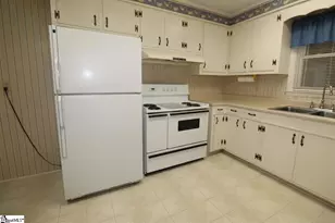 206 Canterbury Rd, Union, SC 29379 - Photo 10