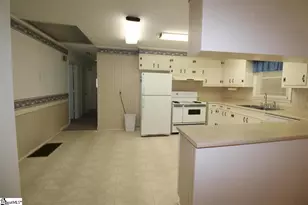 206 Canterbury Rd, Union, SC 29379 - Photo 18