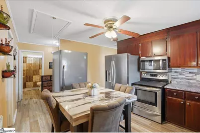 16 Carver Street, Greenville, SC 29611 - Photo 6