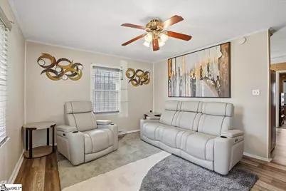 16 Carver Street, Greenville, SC 29611 - Photo 2