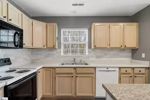 146 Brookhill Pl, Mauldin, SC 29662 - Photo 6