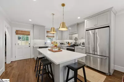 213 W Faris Road, Greenville, SC 29605 - Photo 6