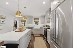 213 W Faris Rd, Greenville, SC 29605 - Photo 8