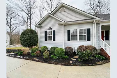 102 Davis Drive, Piedmont, SC 29673 - Photo 2