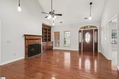 109 Oak Crest Circle, Seneca, SC 29672 - Photo 6