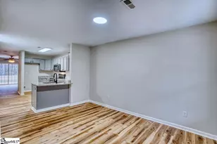 37 Birdsong Ln, Taylors, SC 29687 - Photo 6