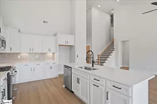 117 Moorish Cir, Simpsonville, SC 29681 - Photo 10