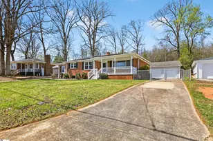 30 Mauldin Cir, Greenville, SC 29609 - Photo 2