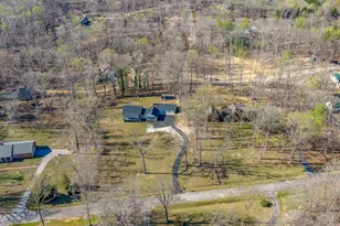 390 Tranquil Dr, Laurens, SC 29360 - Photo 24